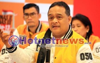 Rocky Gerung Minta Maaf Relawan Jokowi Tetap Lanjut Proses Hukum