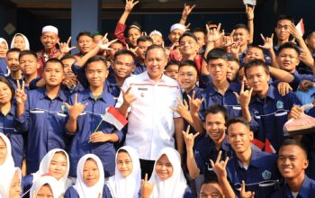 Datangi Dua Sekolah di Mustikajaya, Plt Wali Kota Bekasi: 4 Pilar Kebangsaan Harus Ditanamkan dalam Pikiran