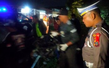 Perlintasan Tanpa Palang! Seorang Pengendara Motor Tewas di Tertabrak Kereta Api 