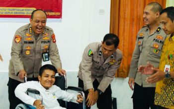 Tim Dokter RS Bhayangkara Polda Sumsel Gelar Bhakti Kesehatan, Berikan Pelayanan 113 Penyandang Disabilitas