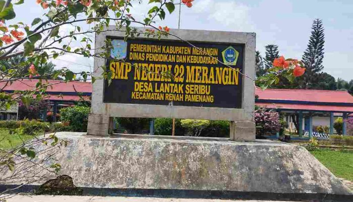 Heboh !! SM Siswi SMPN 22 Merangin Hamil 7 Bulan